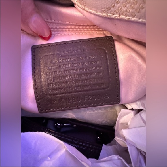 Coach Cream and Brown Shoulder Bag - Picture 4 of 7